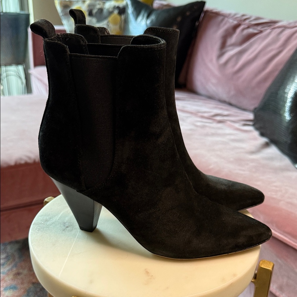 Veronica Beard Elegant Black Ankle Suede Boots